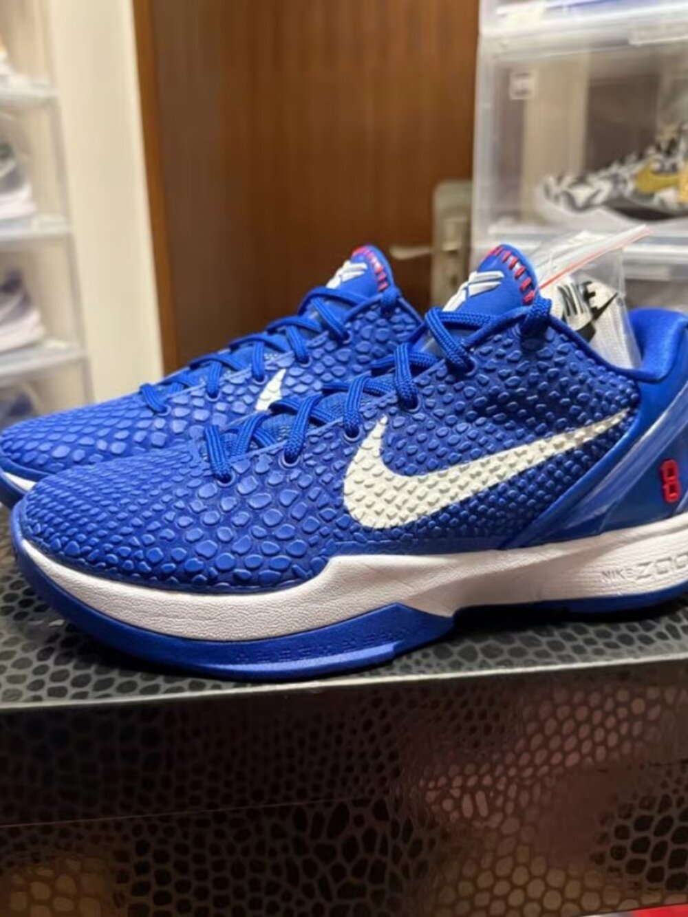 Kobe 6 "Dodgers" CW2190-400 Royal/White-Univ Red Men's Size US 11